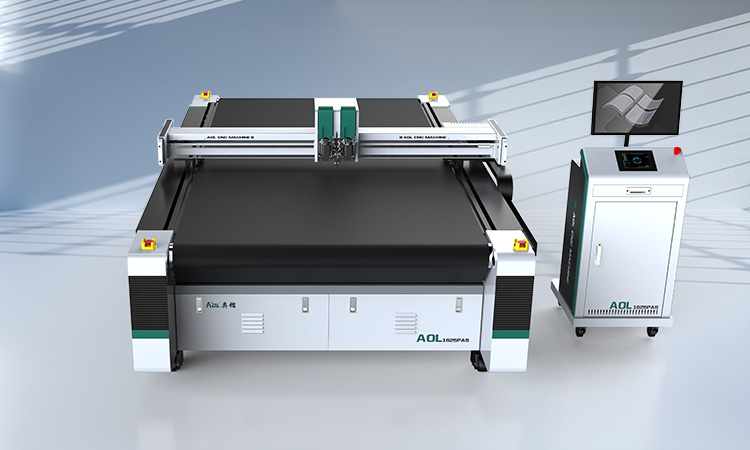 Automatic fabric cutting machine